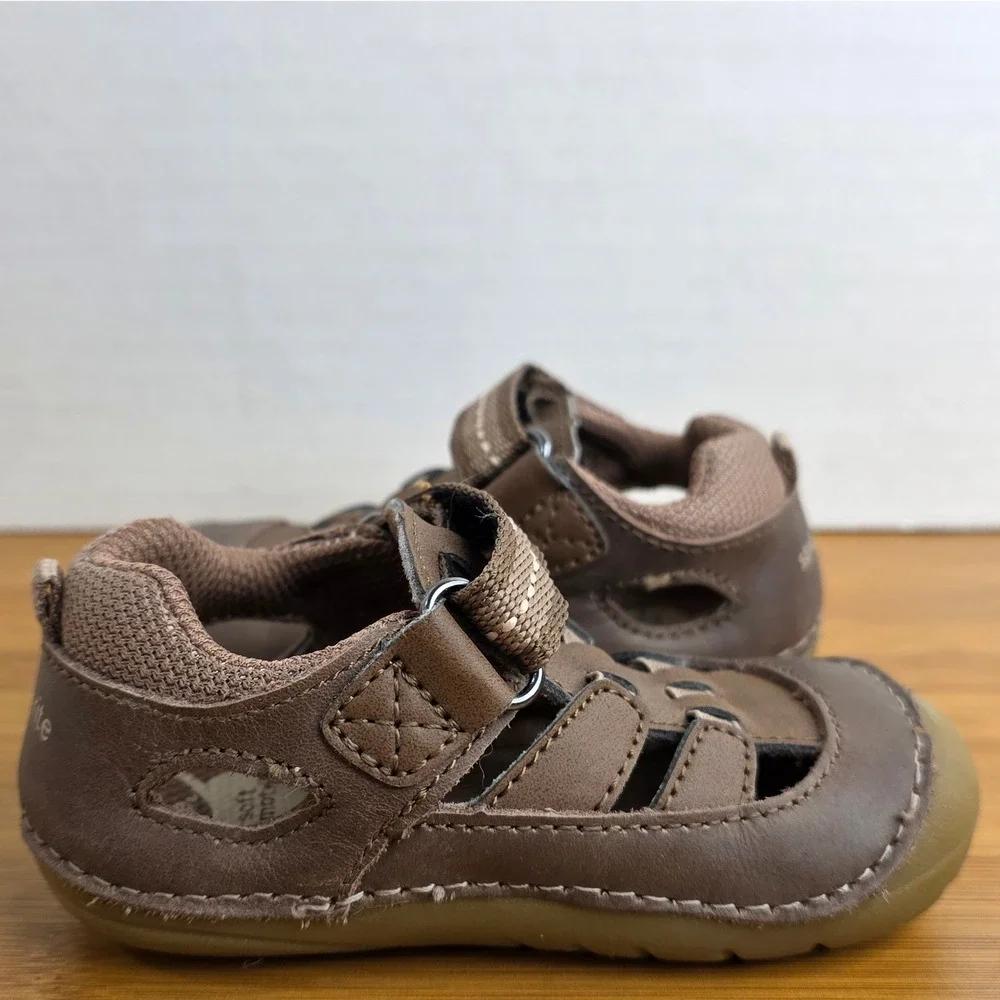 Stride Rite SM Sonny Boys Brown Leather Fisherman Sandals Shoes 5.5W BB015002